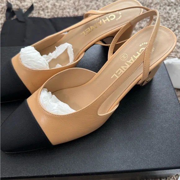 *SOLD** Chanel Slingback pumps - Picture 7 of 8